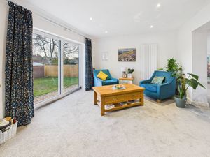 Living Room- click for photo gallery